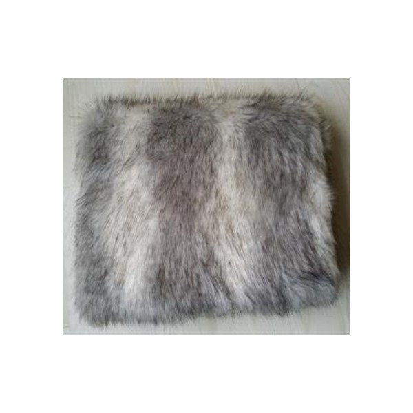 Cojín pelo blanco 45 x 45