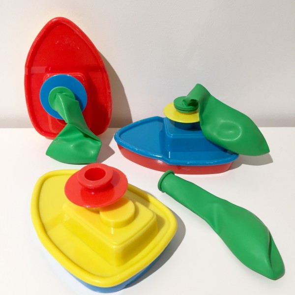 Bateau actionné par un ballon