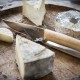 Couteau à fromage avec fourchette