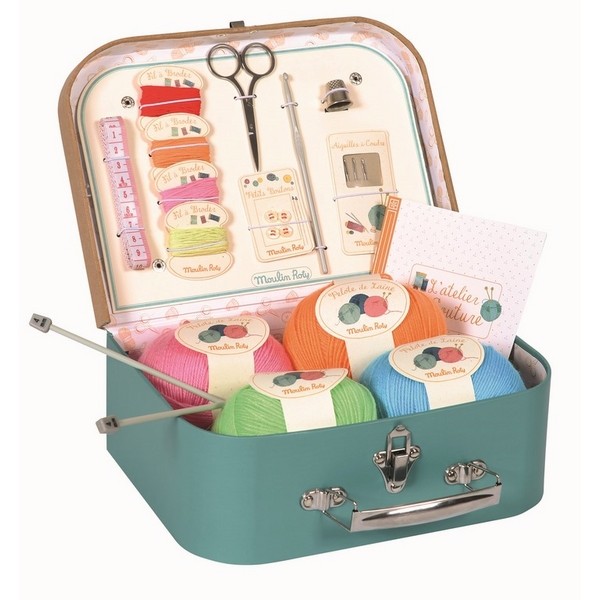 Linterna de historias en caja metálica